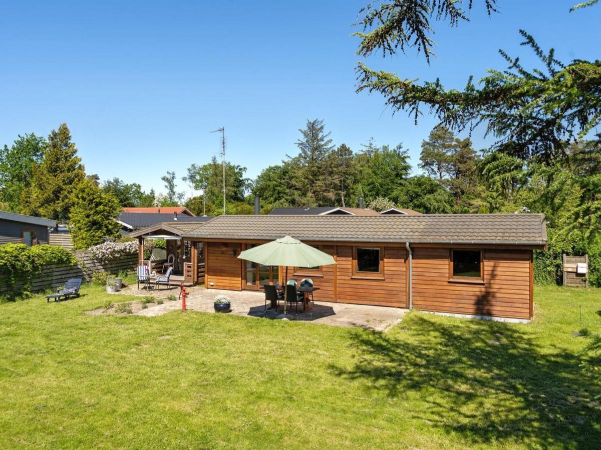 Holiday Home Agda - 100M From The Sea In Lolland- Falster And Mon By Interhome Bøtø By Eksteriør bilde
